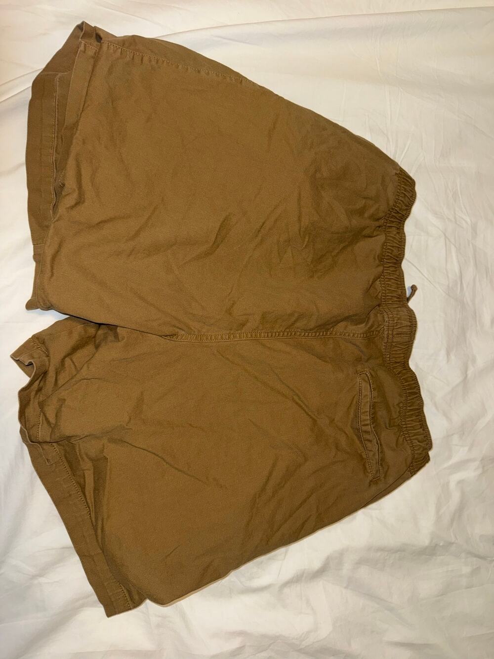 Old Navy Men’s Jogger Shorts – Size XL – Tan/Brown – Gently Used